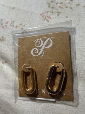 Plunder Gold Link Clip-On Earrings
